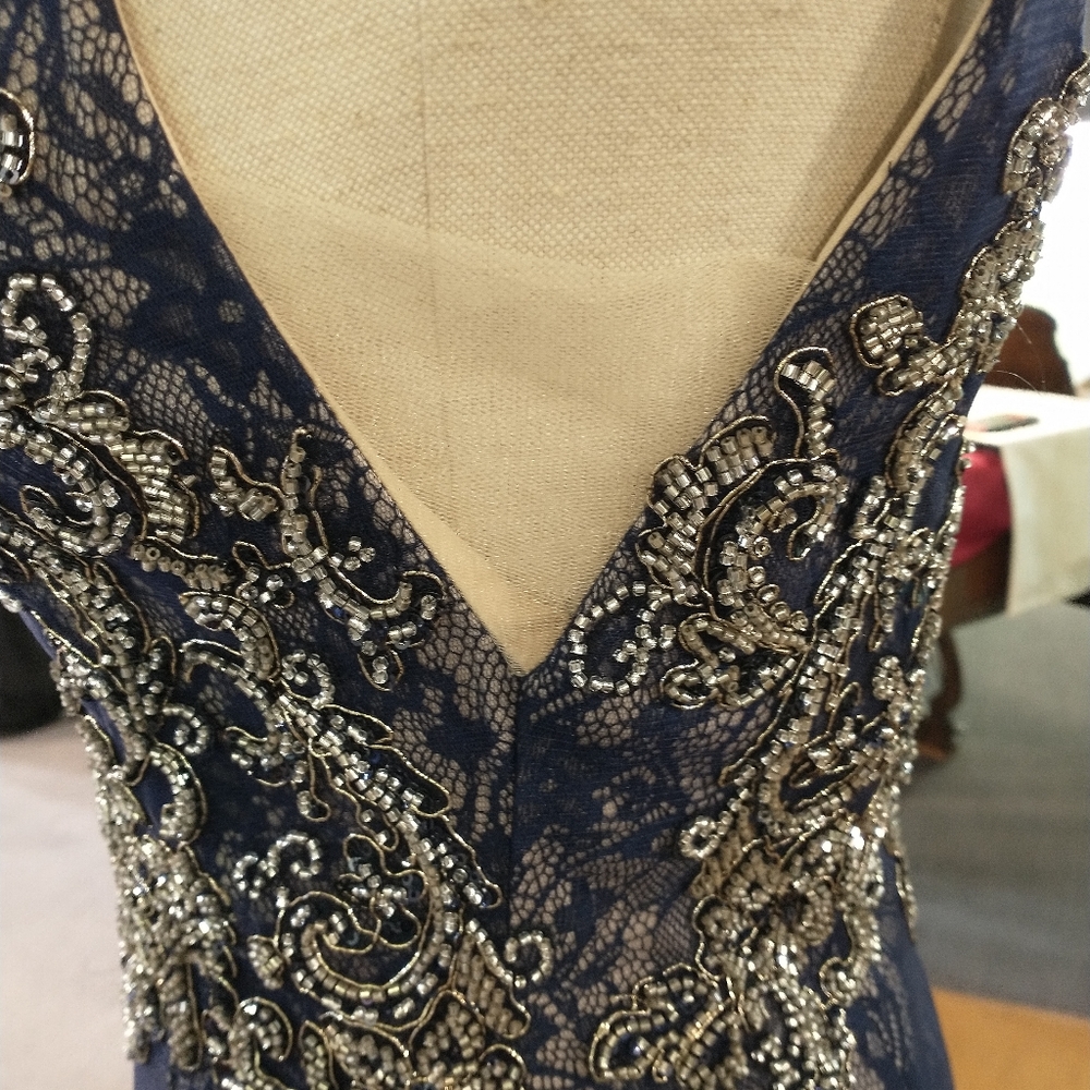 Formal/Prom dress - Picture 4 of 7